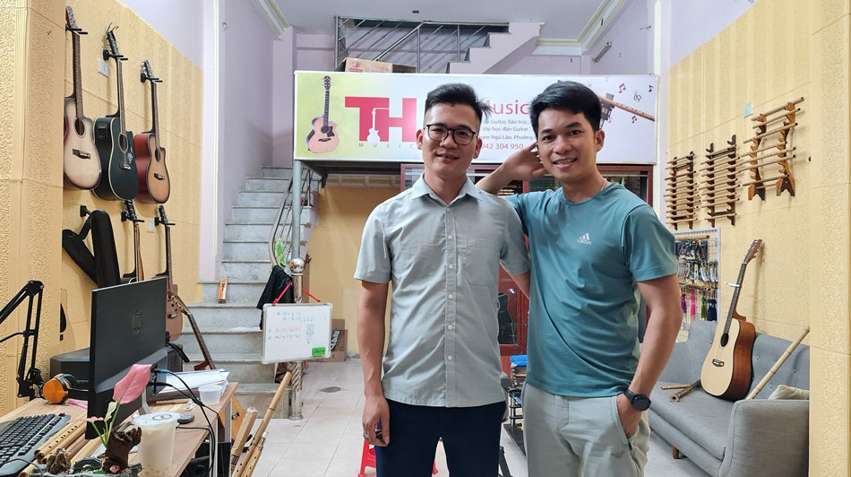 Sáo Trúc Mão Mèo